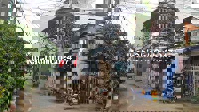 CHÍNH CHỦ CẦN BÁN GẤP LẤY TIỀN XÂY NHÀ CHO CON