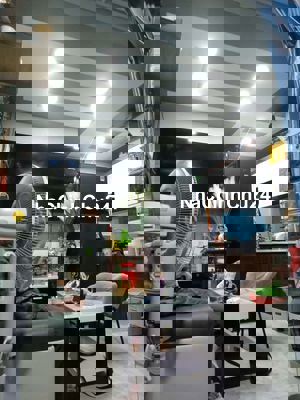 Nhà bán chính chủ. Chợ Giản Dân