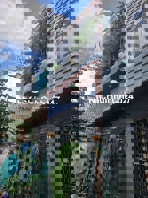 Chính chủ cần bán gấp căn nhà Nguyễn Oanh