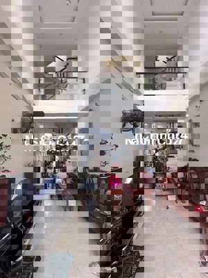 Chính chủ bán gấp trong tháng là 4 tầng