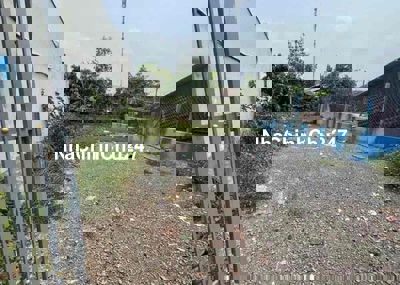 Bữa giờ em đăng bán miếng đất chính chủ mà cò lái hỏi không à !