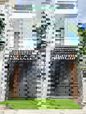 NHÀ 3 TẦNG-70M2 -CHỦ ĐI ĐỊNH CƯ - NGAY PHẠM VĂN ĐỒNG- GIÁP BÌNH THẠNH