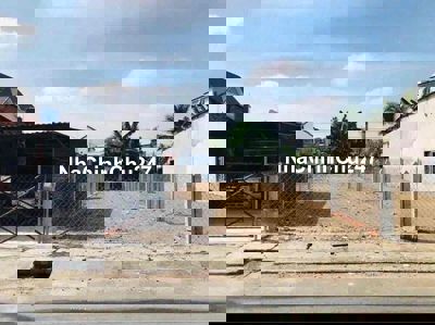 chủ kẹt nên cần bán lô đất giá ngộp