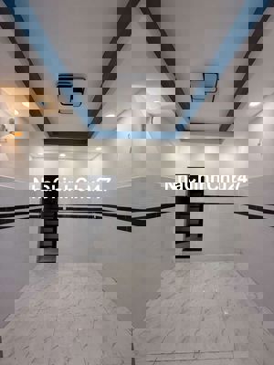 CHÍNH CHỦ BÁN NHÀ QUẬN 7 – NHÀ NỞ HẬU TÀI LỘC 3 TẦNG