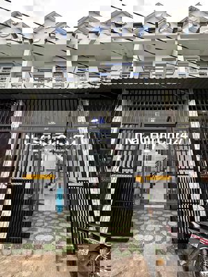 Chủ bể nợ cần bán nhà 1t1l(4x10)3pn 2nvs Hóc Môn Nguyễn Văn Bứa