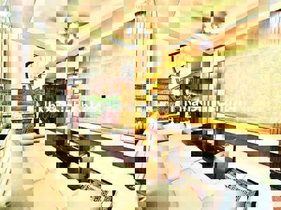 Chính Chủ Bán Nhà Tây Tựu_30m Ra Ô Tô_Lô Góc_Full Nội Thất_35m_5.6Tỷ