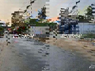 chủ đất kẹt tiền bán đất