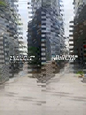 Chính Chủ Bán Nhà Ngay Trung Tâm Bình Tân