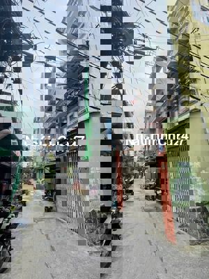 Chính chủ - Bán nhà Hậu Giang Q6, 3 tầng hẻm xe hơi - 47,1m2 | Căn góc