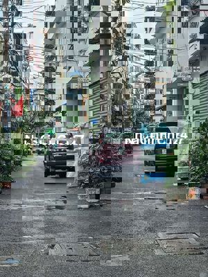 Bán nhà chính chủ chưa qua đầu tư,HXH thông ngủ trong khu cao tầng