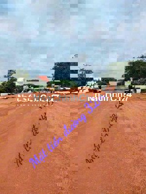 Chính chủ cần bán đất mặt tiền đường xuyên tâm 32M  dt 320m2