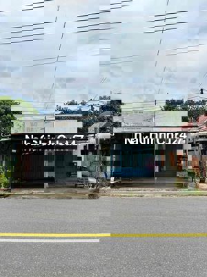 Chính chủ ngộp ngân hàng bán gấp lô đất MT DH507, 10x83 tặng nhà C4