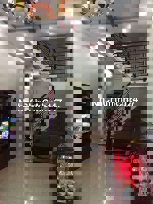 Cần bán căn nhà chính chủ