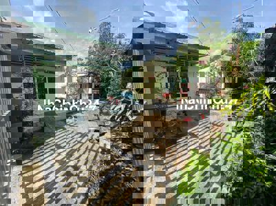 Đất thổ sẵn 2 nhà chính chủ