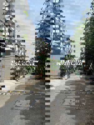 Chính chủ bán nhà rieng,1Tr2L  Đường Nguyễn duy TrinhChợLong Trường Q9