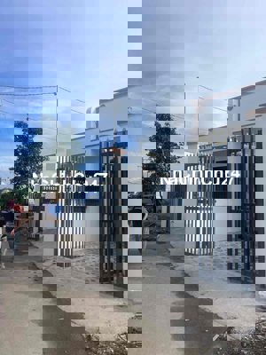 Chính Chủ Cần Bán Gấp Căn Nhà Sông Thao Trảng Bom Cách Chợ 500m