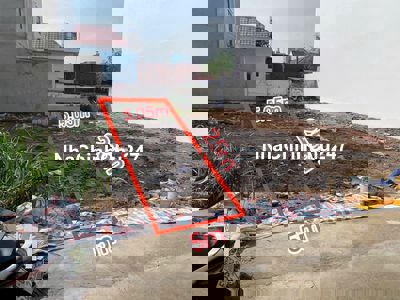 CHÍNH CHỦ BÁN LÔ ĐẤT FULL THỔ CƯ 126M²  – XÃ THỚI TAM THÔN, HÓC MÔN