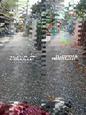 Lô đất chính chủ thông 2 hẻm xe hơi nở hậu giá tốt