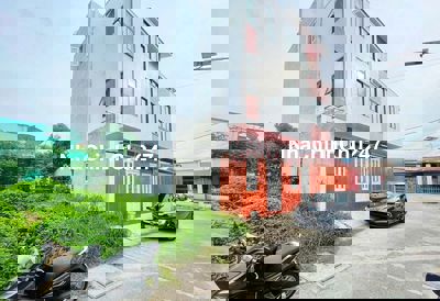 Chủ bán đất 133m2, ngay UB xã Nhà Bè, hẻm xe hơi, giá 4.5 tỷ