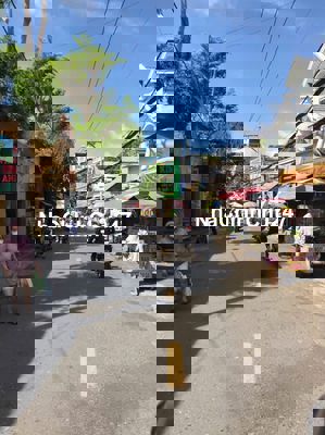 Chính chủ cắt lỗ 300 triệu bán gấp nhà đường Hồ Văn Long