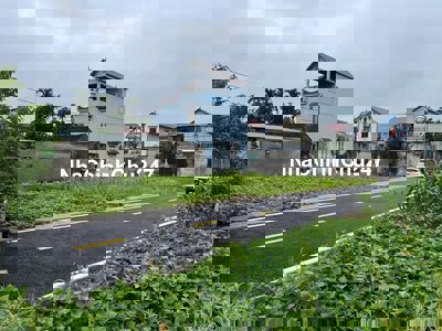 CHÍNH CHỦ BÁN ĐẤT THỔ CƯ SẴN SỔ 2 MẶT TIỀN GIÁ *** HÒA LẠC