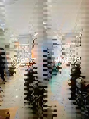 Chính Chủ Ban Gấp căn Hộ Hoa Sen 64m2 2PN 2WC