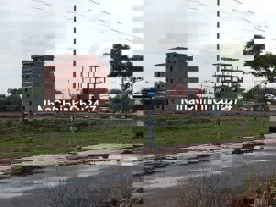 ĐẤT ĐẸP BÁN GẤP . CHỦ ĐI ĐÁO HẠN NGÂN HÀNG