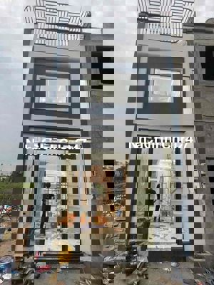 chính chủ cần bán căn nhà trệt lửng 3 phòng ngủ thạnh xuân 52 tphcm