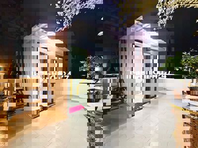 CHÍNH CHỦ BÁN NHÀ 227/NGUYỄN TƯ GIẢN ĐÚC 2 LẦU ST HẺM XE TẢI THÔNG