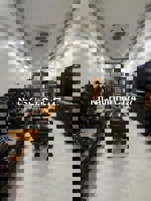 Nhà thang máy Chính chủ cần bán nhà Dương Văn Bé, gần trường cấp 1, 2