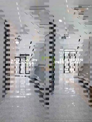 CHÍNH CHỦ BÁN GẤP TRẢ NỢ NHÀ MẶT TIỀN QL1K - NHÀ MỚI - GIÁ 4TỶ6