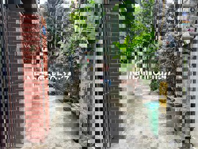 Chính chủ cần bán: 56m2 đất vuông vắn cổng làng Di Trạch. MT 4m