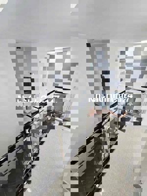 chính chủ cần bán nhà 2 tầng k oto 282 hà huy tập