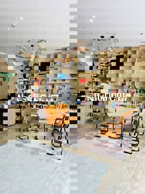 Bán Shophouse chính chủ 150m2 giá đầu tư vị trí đẹp nhất khu