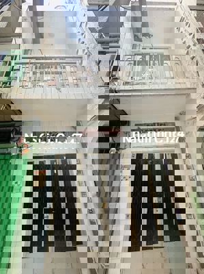 Chính chủ, không lộ giới P9 Q10 Nguyễn Tri Phương. 17m2 2 tầng 3,1 tỷ.