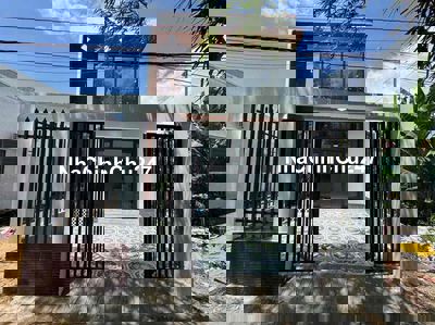 Chính chủ bán nhà Hóc Môn 4*15, 3 phòng ngủ gần kcn Nhị Xuân