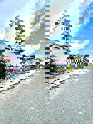 BÁN NHANH NỀN 6x17,5m MẶT TIỀN KINH DOANH, KDC ĐÔNG GIÁ CHỦ BÁN 1tỷ700