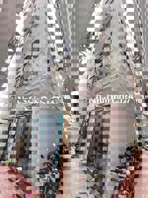 Chính chủ bán nhà Đh Công Nghiệp - Giá 6.5 tỷ ( có thương lượng )