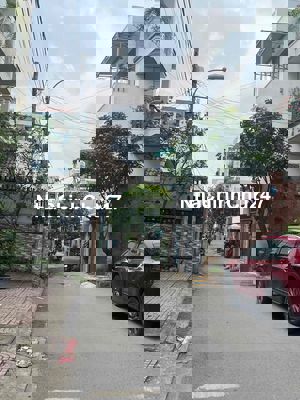 chính chủ gởi bán nhà mặt tiền hẻm đường Nguyễn Văn Khối