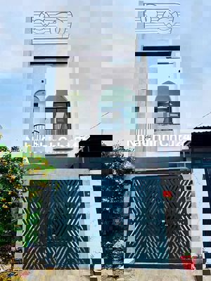 Chính chủ bán nhà 3 tầng kế bên Vinhomes Quận 9 cũ