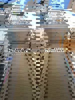 Chính chủ cần bán nhà-4 TẦNG-Đường Trần Quang Diệu Q3