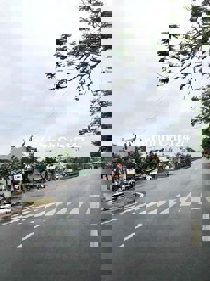 SIÊU PHẨM MĐ 353 K DÍNH QUY HOẠCH . -Chính chủ gửi bán lô đất mặt đườn