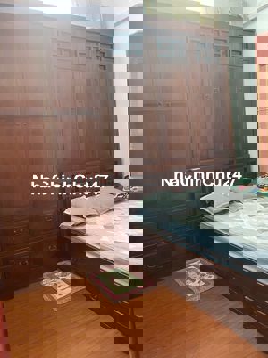 Chính chủ bán căn góc 3 ngủ 76m2 Nơ 4B Linh Đàm