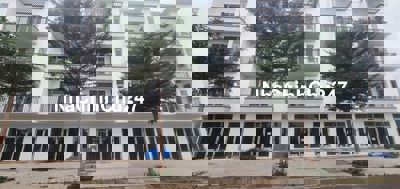 Chính chủ cần bán gấp shophouse Eco Charm Đà Nẵng đã có sổ hồng 105m2