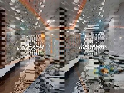 SÁT TRƯỜNG CHINH NGAY NHÀ GA T3 NHÀ ĐẸP - N4,5*D17 - 5 TÂNG 5PN