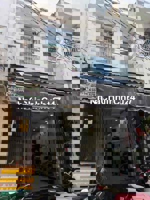 CHỦ GẤP BÁN GIẢM 150TR GIÁ CÒN HƠN 3 TỶ