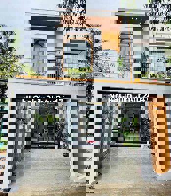 CHỦ NGỘP BÁN GẤP – GIẢM NGAY 150 TRIỆU VÀ NỘI THẤT.