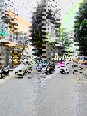 CHỦ NHÀ THIẾU NỢ CẦN BÁN NHÀ GẤP !!!