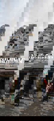 Chủ kẹt bank bán gấp nhà 4x13m 3 lầu _ Ngay chợ Phạm Đăng Giảng