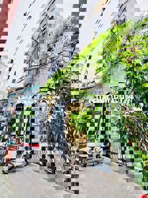 🍀Chính chủ Bán Nhà Phố tặng nội thất cao cấp được thiết kế theo nhà